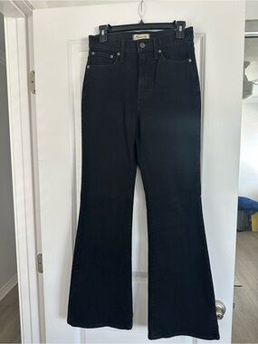 Madewell black flare jeans size 26
